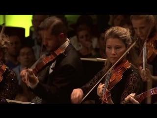 Piazzolla primavera porteña at the concertgebouw (live recording)