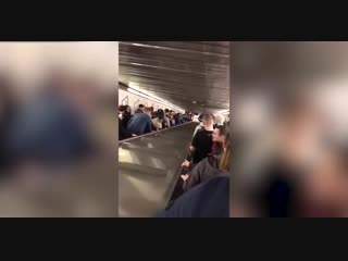 Фанаты цска пережили настоящий ад в метро рима видео от первого лица