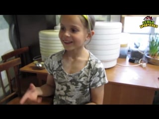 Семья бровченко аня 18лет) сама делает оладьи