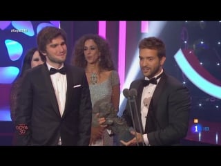 Pablo alboran y lucas vidal ganan premios goya 2016 mejor canción por #palmerasenlanieve