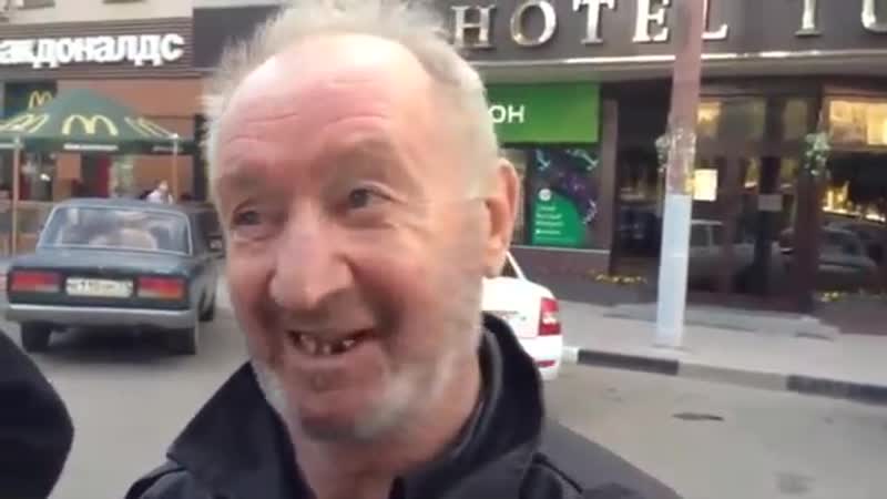 Ты еблище то раскатал я хуею,