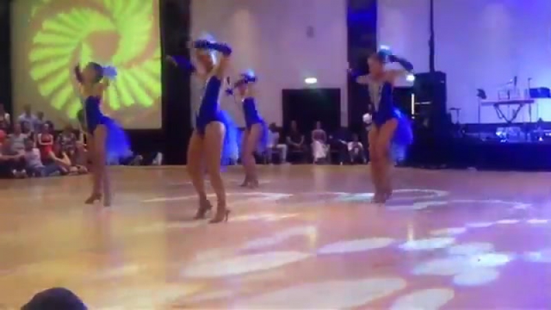 Iya baval y colibri yemaya!