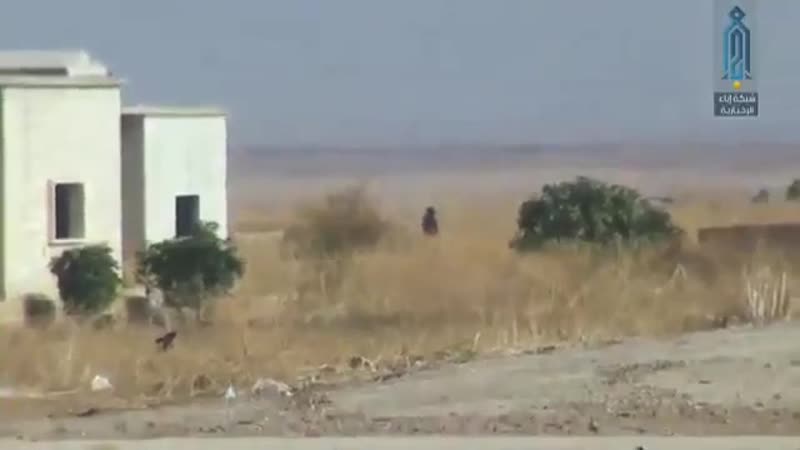 Боевики "хейят тахрир аш шам" штурмуют позиции сирийской армии на юге провинции идлиб#4