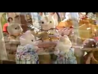 Sylvanian families restaurant and nursery bus from flair