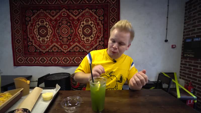 [никита петряев] обзор хотдожной 8956 славного друже обломова / почему все так дорого? это провал? oblomoff