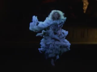 2006 / alexander mcqueen ‘widows of culloden’ kate moss hologram