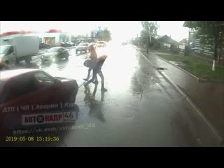 Сумская сбили молодые