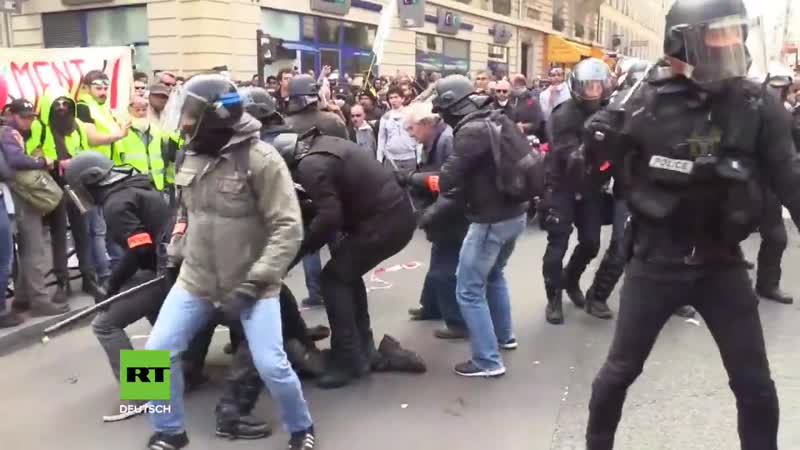 Chaos, zusammenstösse und krawall in paris zehntausende protestieren – hunderte festnahmen