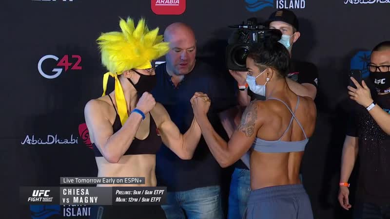 Roxanne modafferi vs viviane araújo weigh in face off