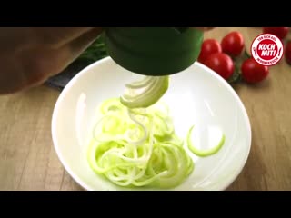 Alles im grünen bereich zucchini nudeln mit avocado pesto • koch mit