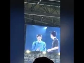 Oh my god jongin poked kyungsoo with the electric car key its not on ok, no penguin was hurt on this narrative and kyungsoo frea