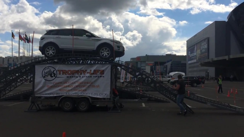 Road porn video – Международная выстаа внедорожников moscow off road show 2015
