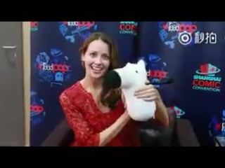 #amyacker greets china friends on #shcc