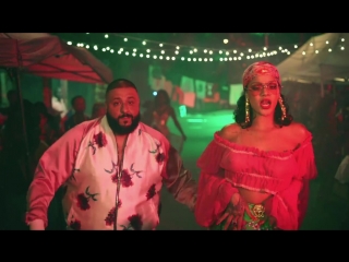 Dj khaled wild thoughts ft rihanna, bryson tiller