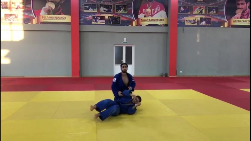 Хусейн халмурзаев adidas judo / кимоно для дзюдо