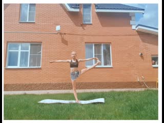 Тренироа с ангелиной