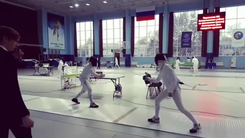 ✊✊✊болеем всем💗 и душой🙌🙏🙈 ps скромники во время фотосъемки "прячутся" 😎🙈😂 #фехтование #люблюфехтование #яспортсмен #шпаг