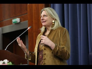 Vortrag von karin kneissl im mgimo | лекция карин кнайсль на немецком языке