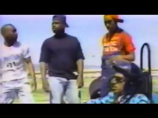 Humpty hump on pump it up (and a tupac cameo)