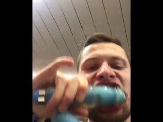 Щетка сломалась (vhs video)