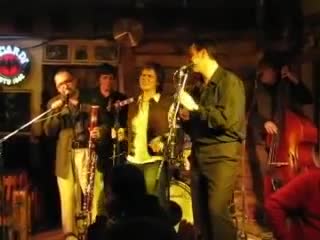 Группа 26 герц и ольга олейникова (вокал) с концертом в клубе дом у дороги