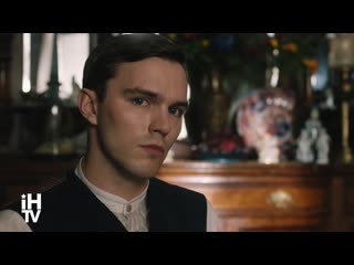 Nicholas hoult lily collins interview tolkien (2019)