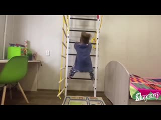 Утренняя зарядка с шведской стенкой 🙌🏻