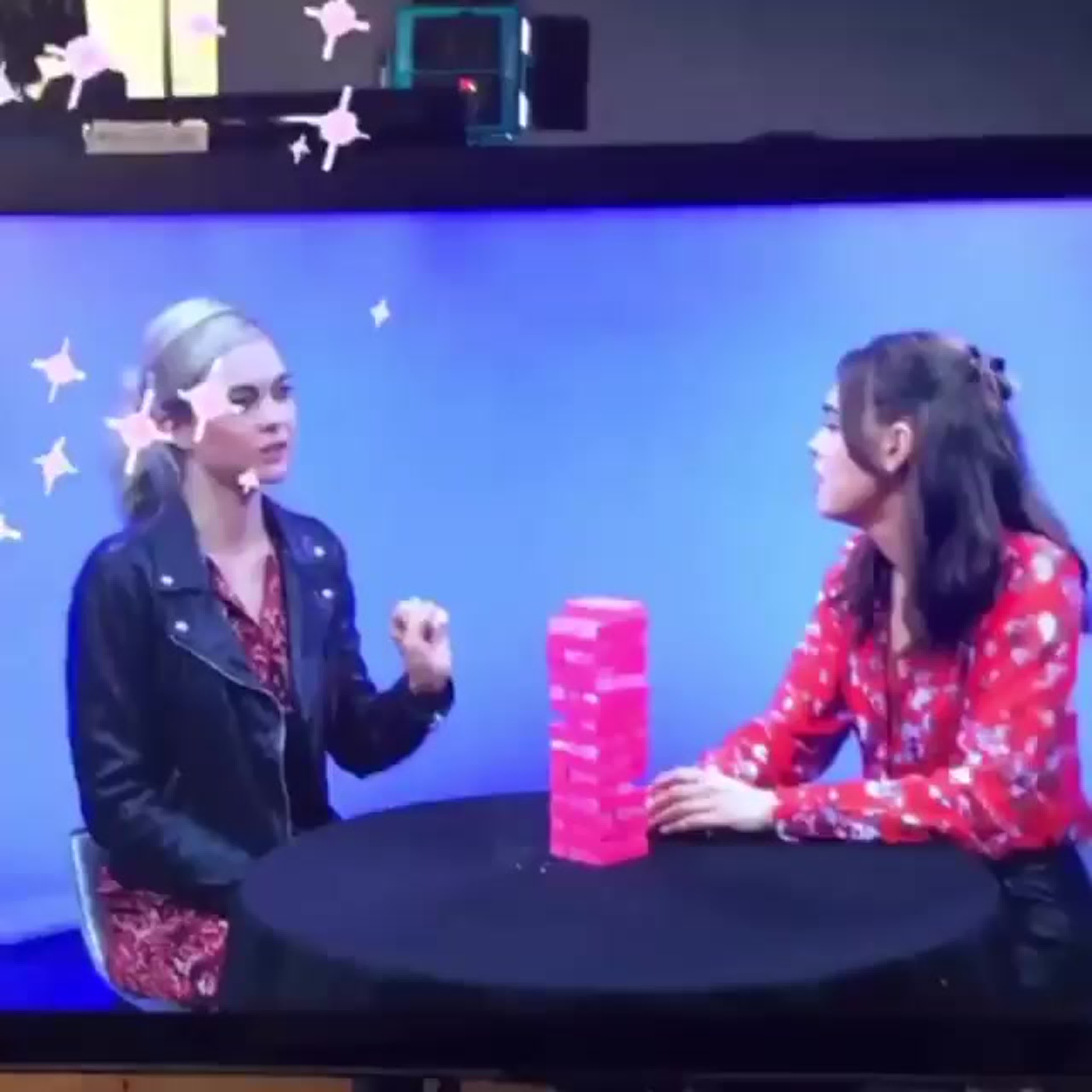 Kaylee and jenny watch online