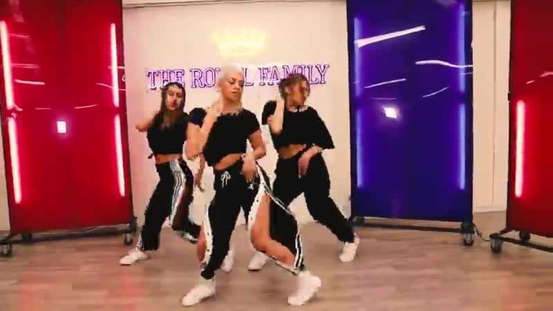 Kirsten dodgen, isla potini and teesha siale