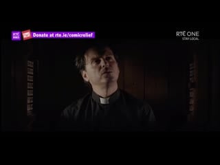 Paul mescal and daisy edgar jones singing with andrew scott for rtecomicrelief