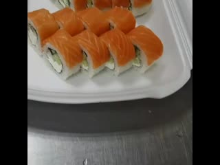 Основной ингредиент наших блюд это любовь к продуктам и процессу приготовления 😍 она передаётся от повара к ингредиентам от