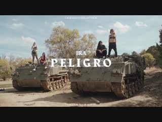 Ira peligro ( com/girls gangsters)