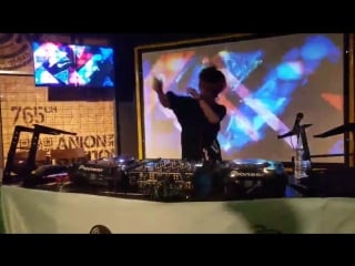 Hatsune miku music cafe dj tekina//something