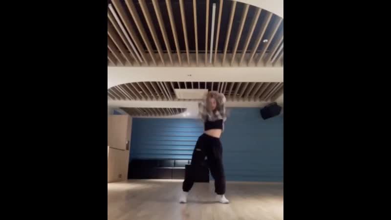 Yeji (itzy) lovesick girls