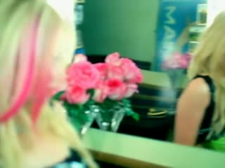 Avril lavigne hot