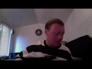 Surprise live pre show with tommy from only the poets!