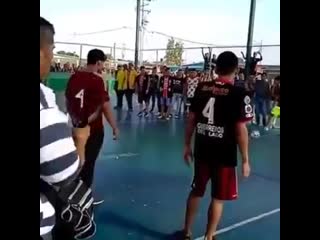 Если ваши похороны не похожи на эти, то можете меня не звать)