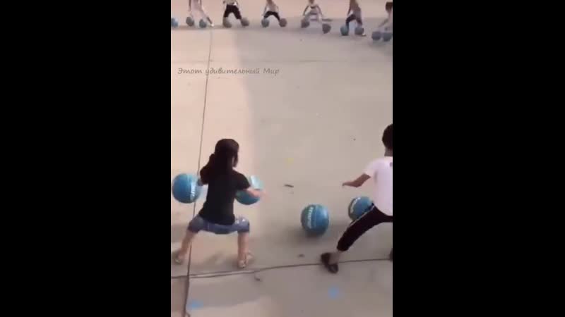 Обычные игры в начальной школе китая