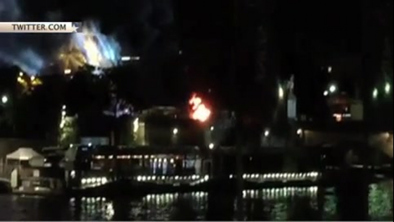 Сми сообщили о крупном пожаре возле эйфелевой башни