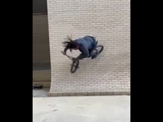 Brad simms wallride 180