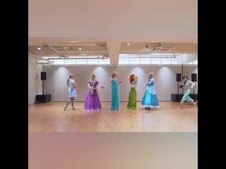 Wayv bad alive (halloween, disney princess)