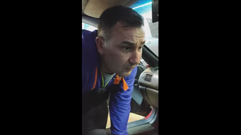 Блондинка приехала в автосервис у меня что то с