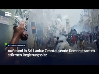 Tränengas und verletzte polizisten zehntausende demonstranten stürmen regierungssitz in sri lanka