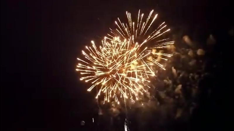 Салют в спутнике 1