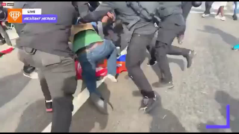 Беверли хиллз демократы и республиканцы чистят друг другу рыла