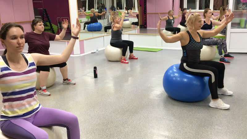 Тренироа "пресс стретч" с юлей т