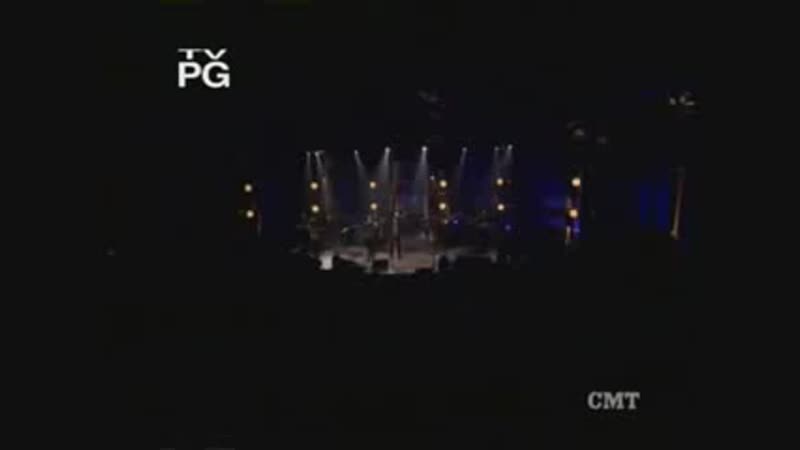 Sara evans & maroon 5 leather and lace
