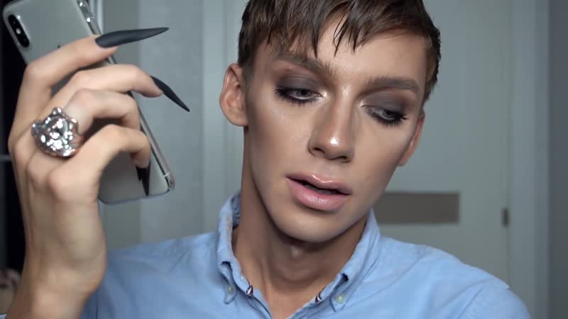 Звоню маме и говорю, что я гей