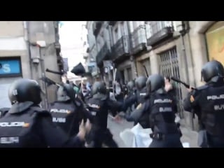 Who would win antifa vs italian police