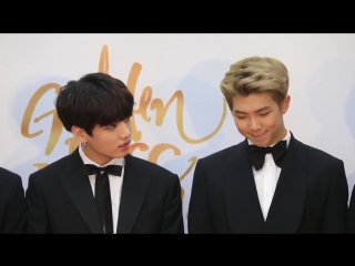 [video] bts red carpet @ 32nd golden disk awards 180111